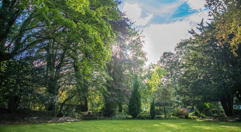 Rafters at Riverside House Hotel