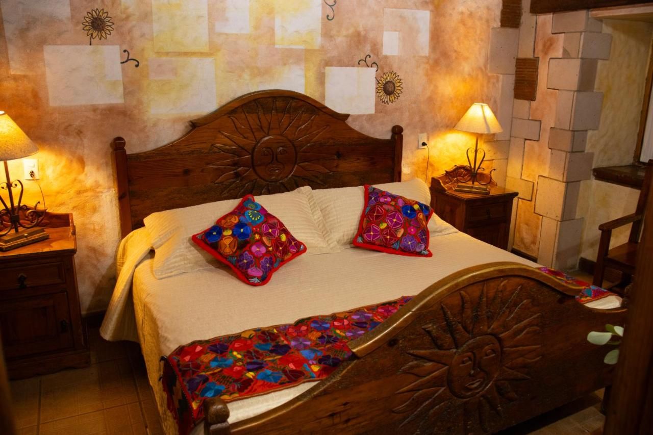 Hotel Los Escudos