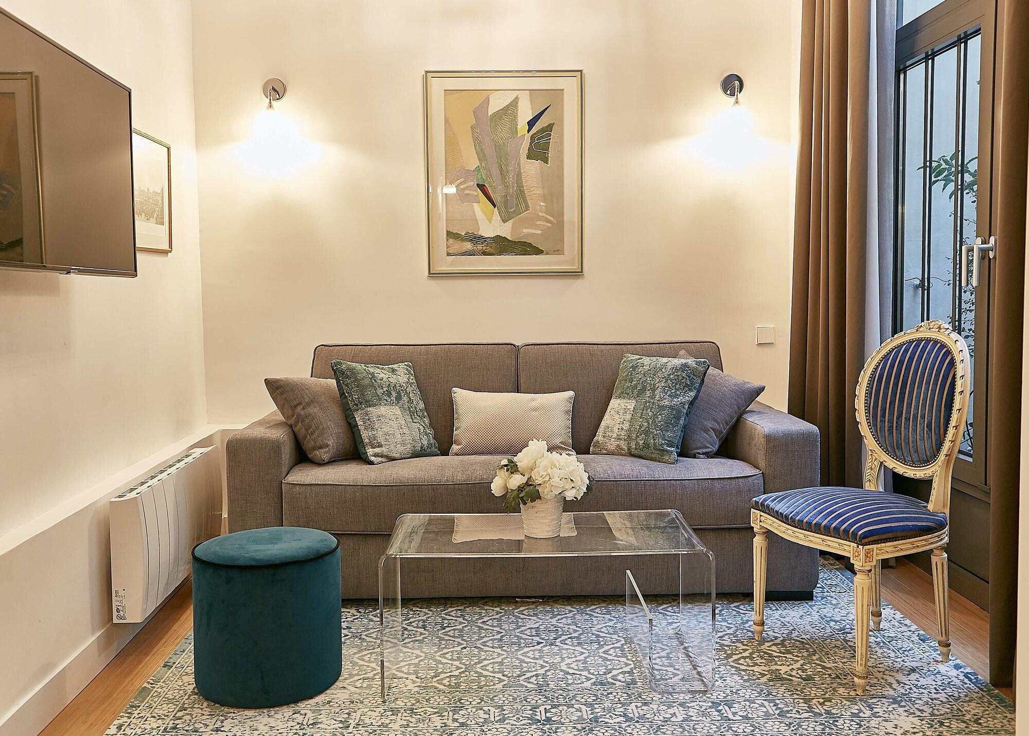 Apartments Du Louvre Le Marais - Ile de France - Paris visuel 1/5 Apartments Du Louvre Le Marais - Ile de France - Paris visuel 1/5