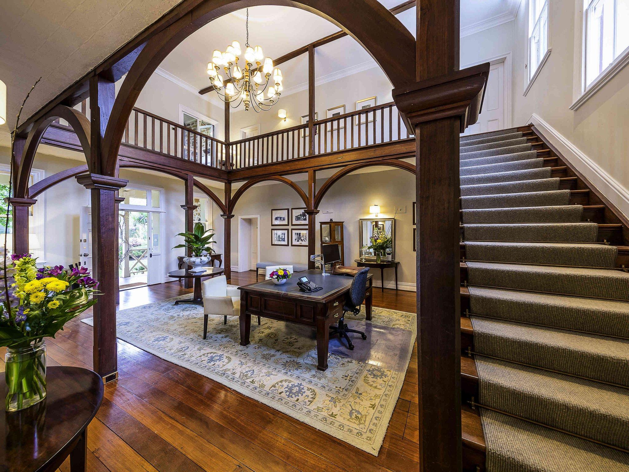 Grand Mercure Basildene Manor