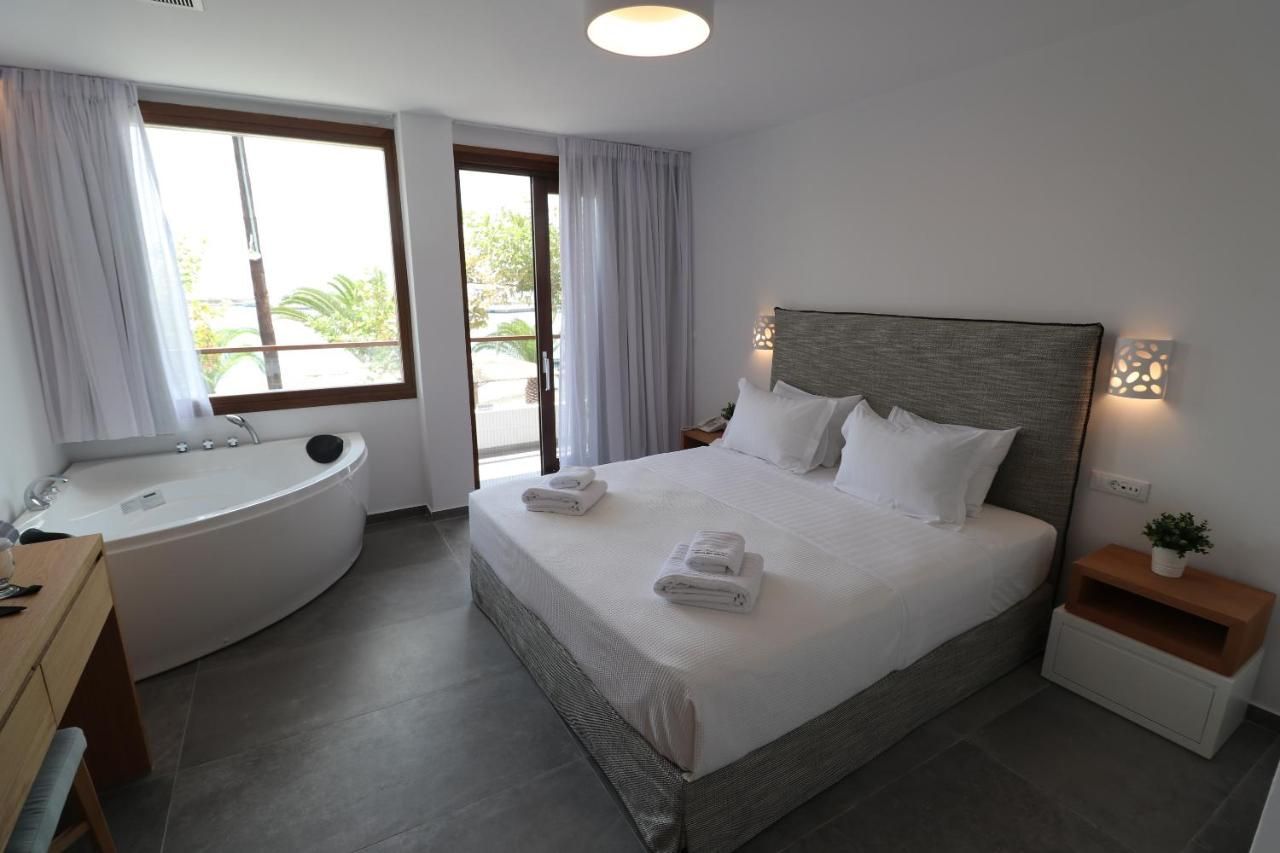 Natura Luxury Boutique Hotel Skopelos
