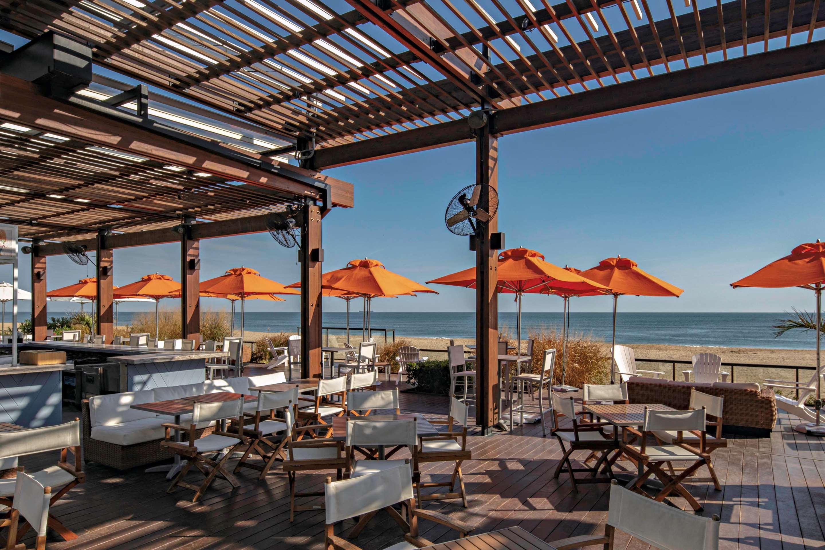 ice-8991594-109772845-207456 Embassy Suites By Hilton Virginia Beach Oceanfront Resort