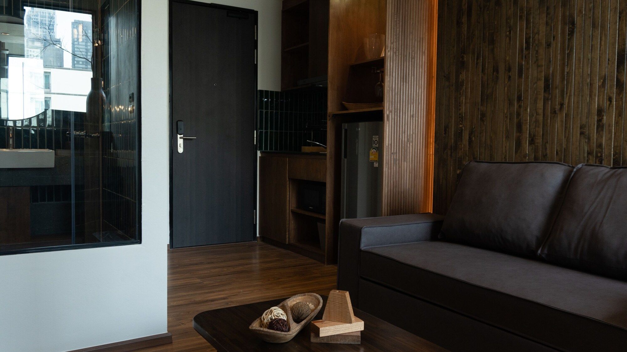 karaarom hotel