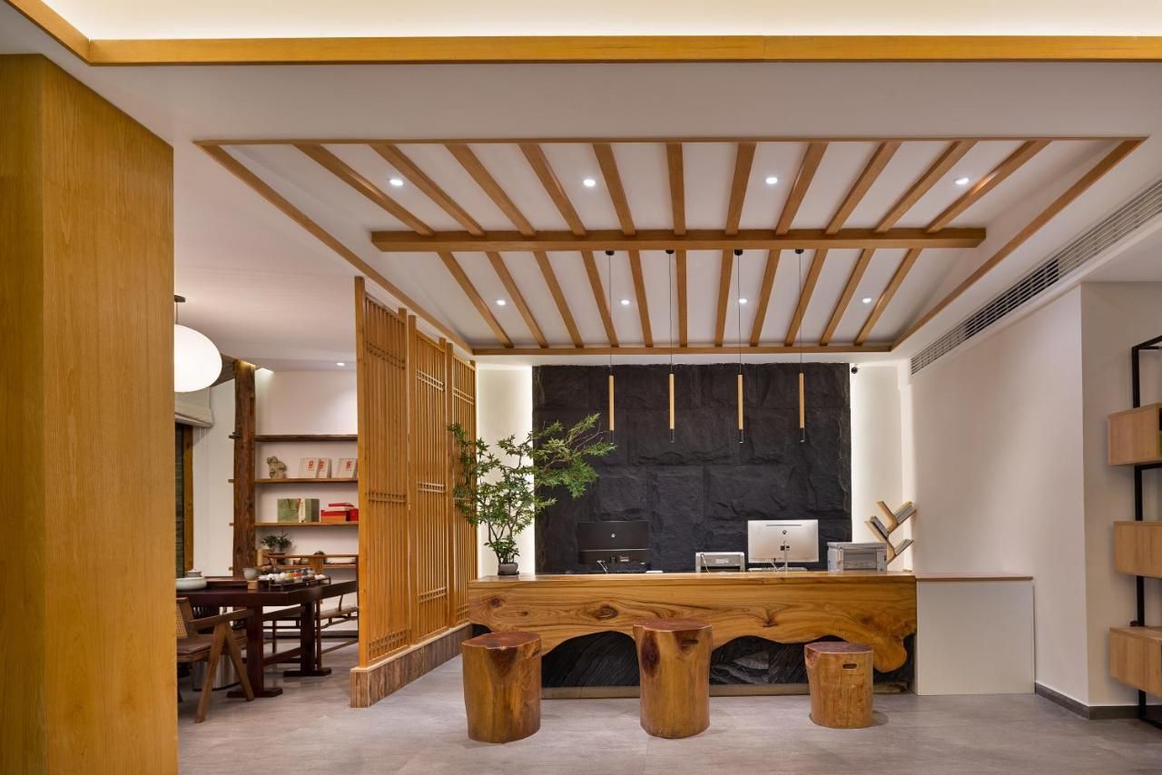 Hilltop House Resort