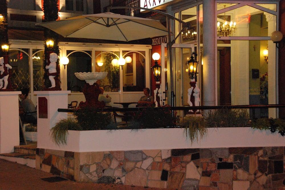 Hôtel Acropolis Midi-Pyrénées - Lourdes visuel 2/5