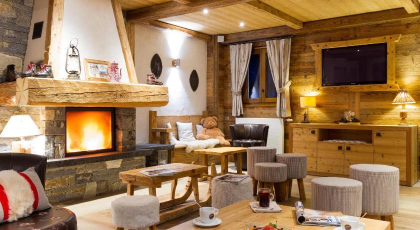 Hôtel L'Ensoleillé Rhône-Alpes - La Chapelle-d'Abondance visuel 3/5 Hôtel L'Ensoleillé Rhône-Alpes - La Chapelle-d'Abondance visuel 3/5