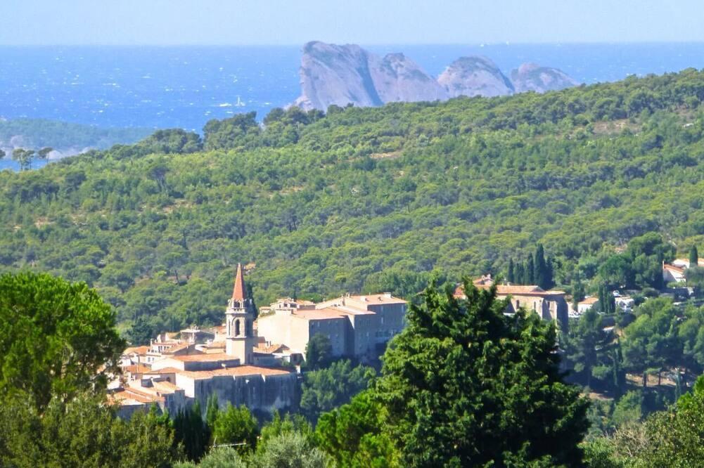 Villa aircon, pool heated, paradis for children, pinball, baby-foot, WIFI free Provence-Alpes-Côte d'Azur - Le Castellet visuel 1/5 Villa aircon, pool heated, paradis for children, pinball, baby-foot, WIFI free Provence-Alpes-Côte d'Azur - Le Castellet visuel 1/5