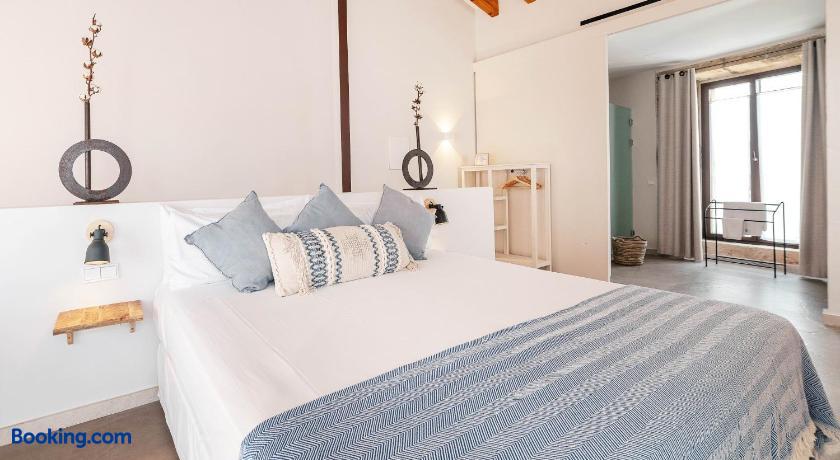 booking-8581764-464041988-101230 Origins Hotel Boutique