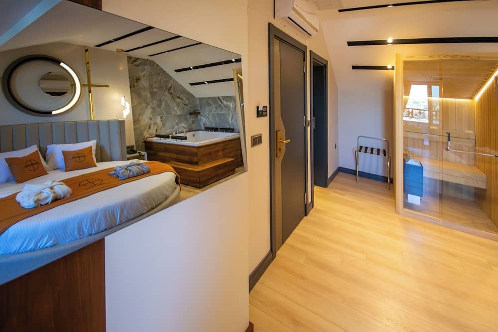 Elysian Airport Hotel