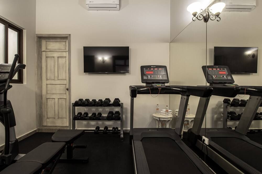 voco Royalty Puebla Downtown by IHG