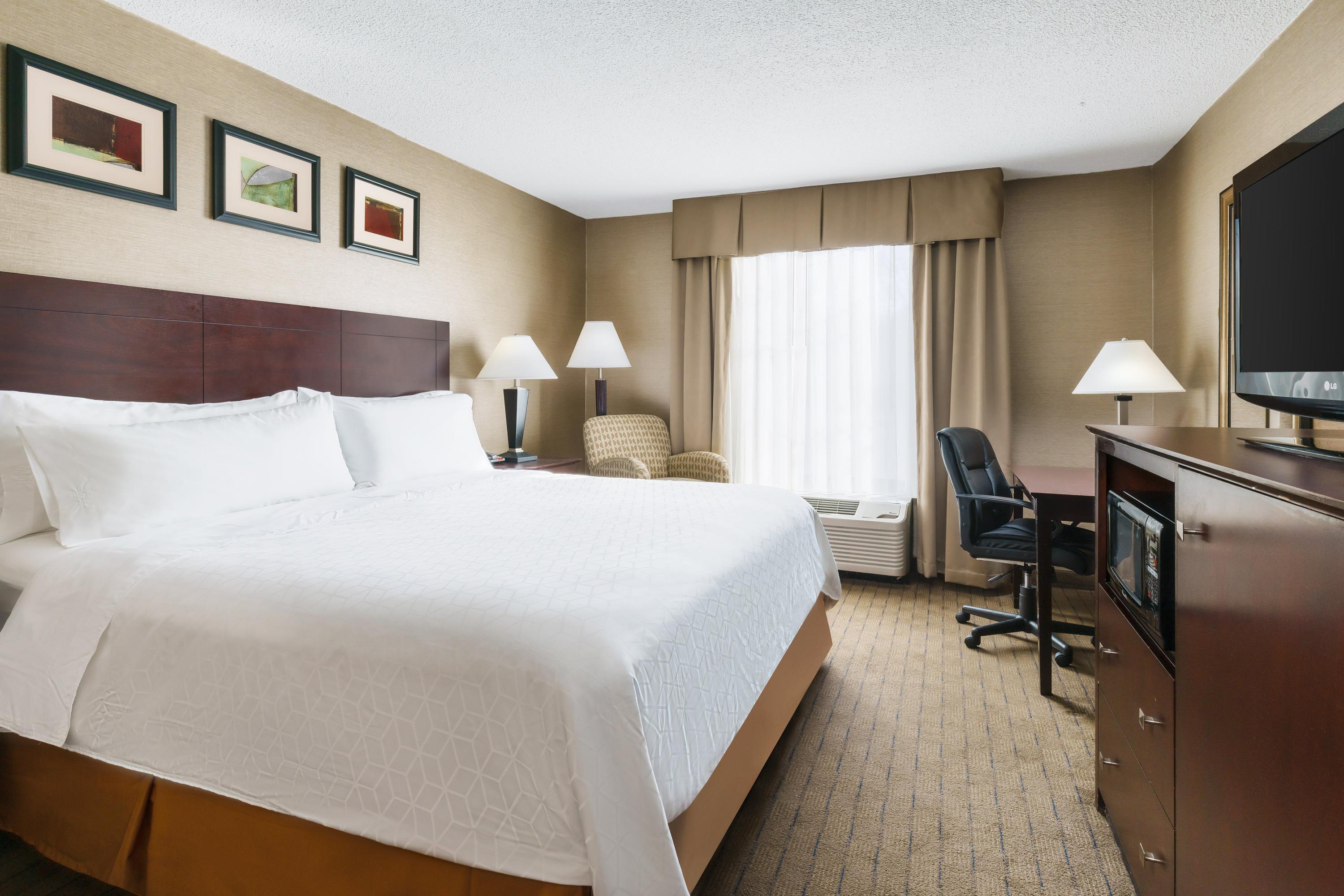 hilton hotels in brockton ma