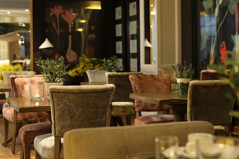 Ofelias Hotel 4Sup by Bondia Hotel Group