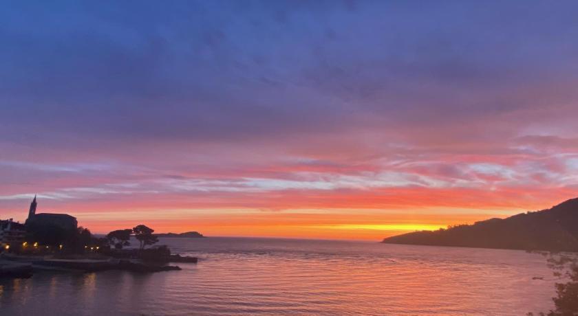 Mundaka Beachfront House Spaans Baskenland  - Mundaka visuel 4/5 Mundaka Beachfront House Spaans Baskenland  - Mundaka visuel 4/5