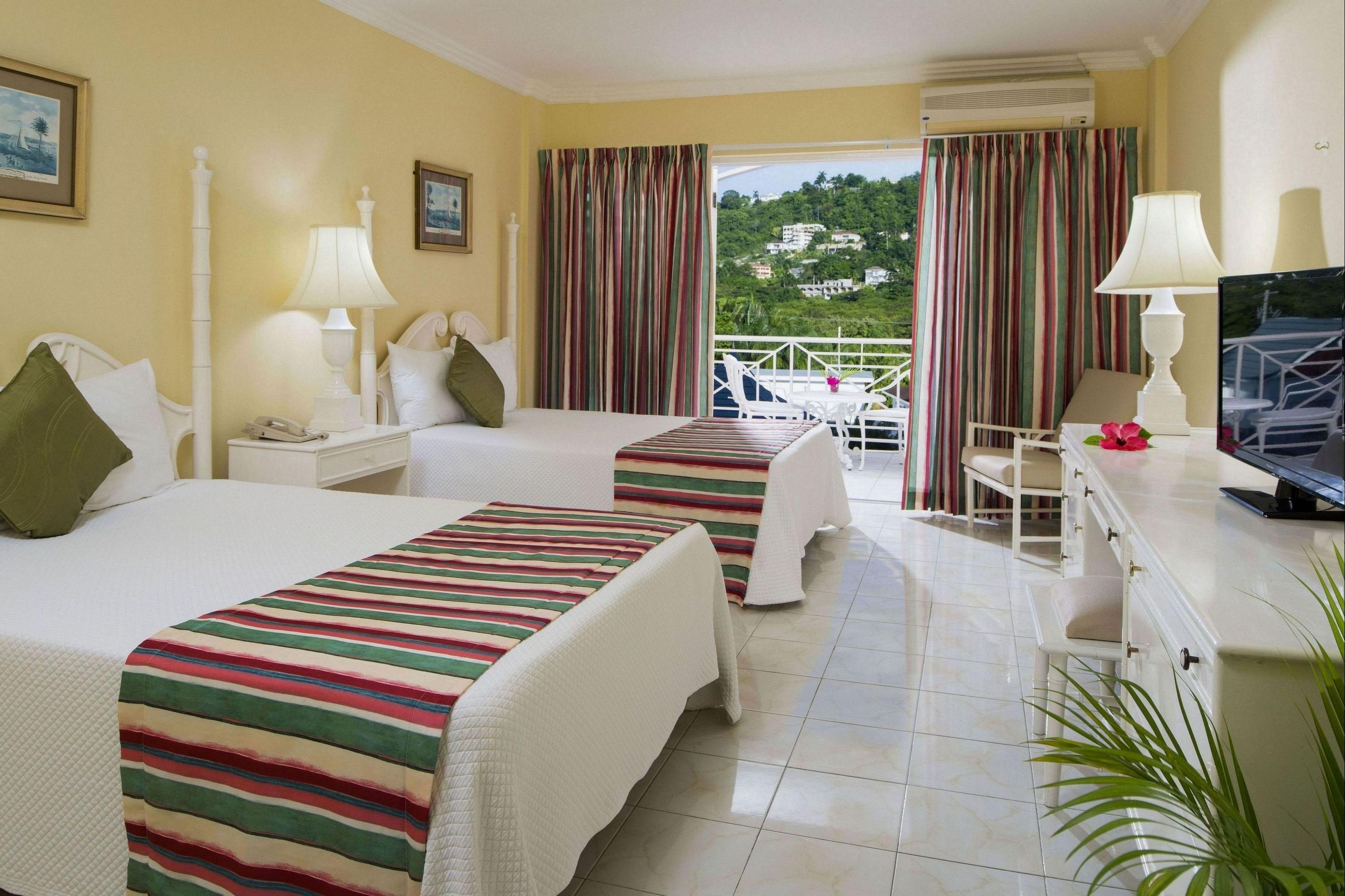 Holiday Inn Sunspree Resort Montego Bay C$ 169 (C̶$̶ ̶4̶3̶7̶). Montego Bay  Hotel Deals & Reviews - KAYAK