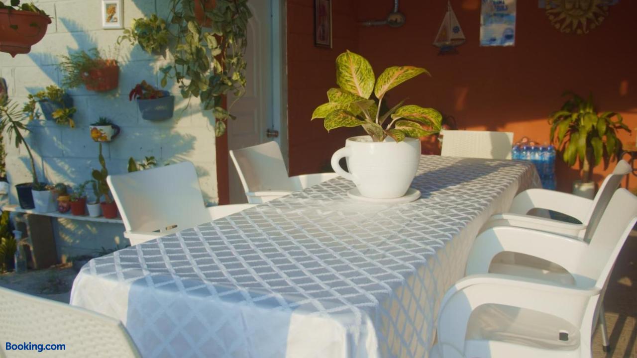 booking-1071008840-595565991-244482 Aparta Hotel Esa Buya