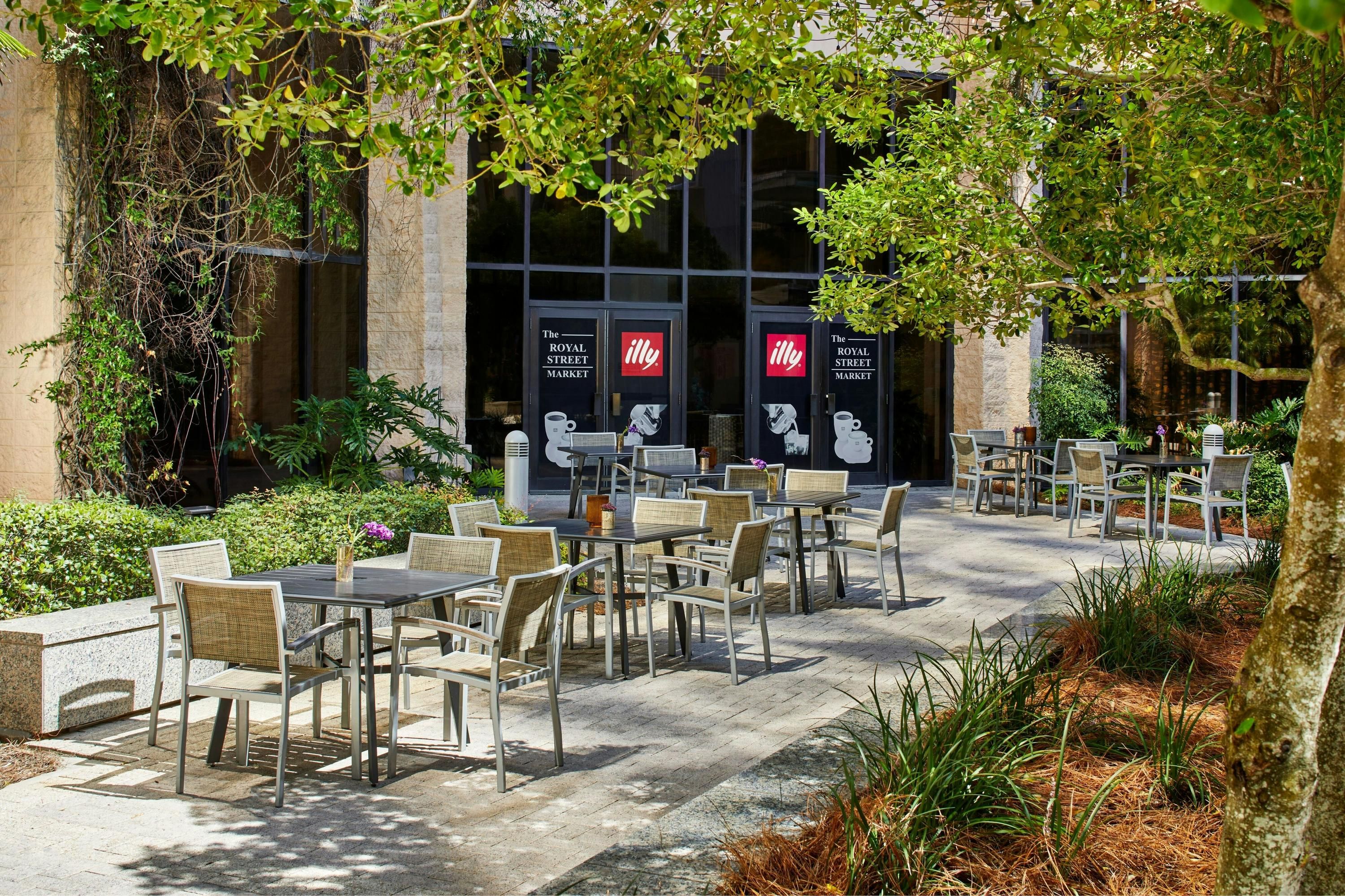 Renaissance Mobile Riverview Plaza Hotel