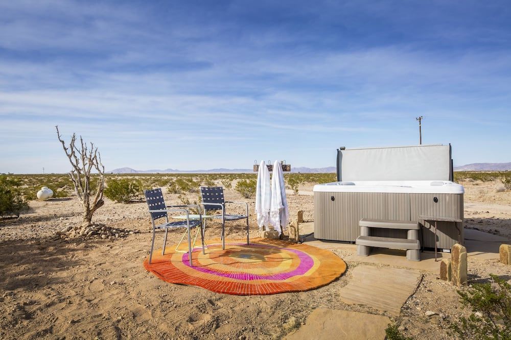 Constellation Compound