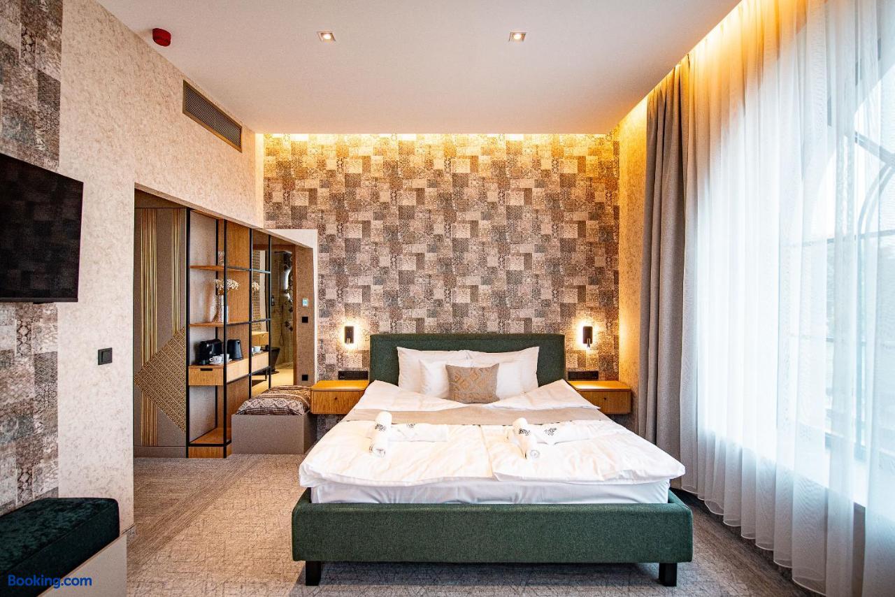booking-1071097629-523582515-486532 Bordur Wellness Hotel és Szonyegmúzeum