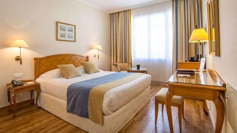 ice-145267-d167a7-586277 Hotel Etats Unis Opera