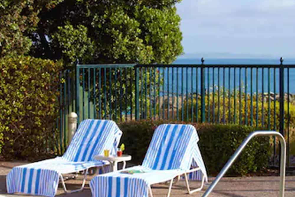 Beach House Half Moon Bay