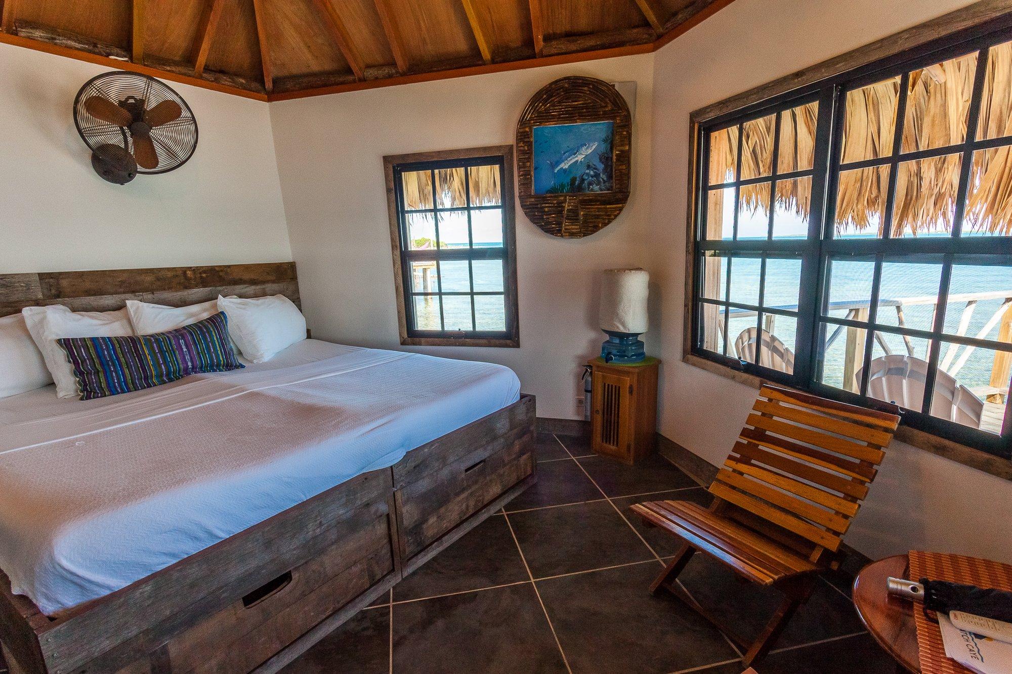 Thatch Caye Resort a Muy'Ono Resort