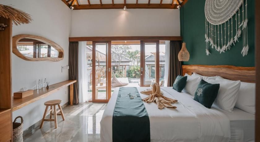Ehoa Bali Nyanyi Boutique Hotel - In Front Of Entrance To Nuanu