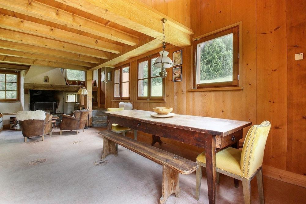 Bois Rond Chalet Classique 4ch 8pax - Rhône-Alpes - Les Houches visuel 5/5 Bois Rond Chalet Classique 4ch 8pax - Rhône-Alpes - Les Houches visuel 5/5