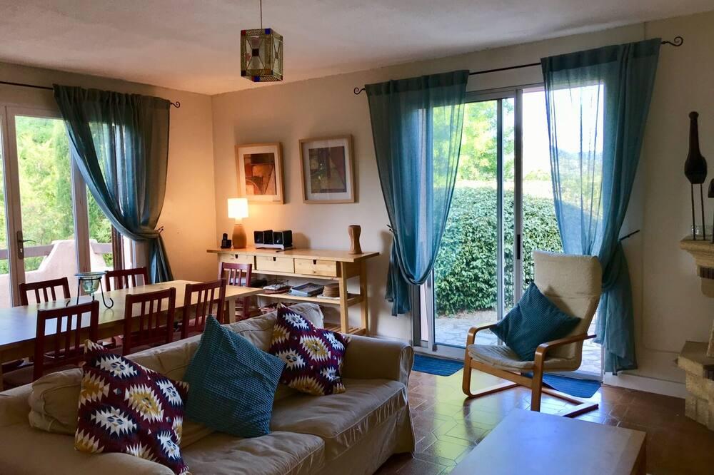 Late Availability Secluded Villa With Garden Pool\nbeautiful Picturesque\nvillage Languedoc-Roussillon - Soubès visuel 5/5 Late Availability Secluded Villa With Garden Pool\nbeautiful Picturesque\nvillage Languedoc-Roussillon - Soubès visuel 5/5