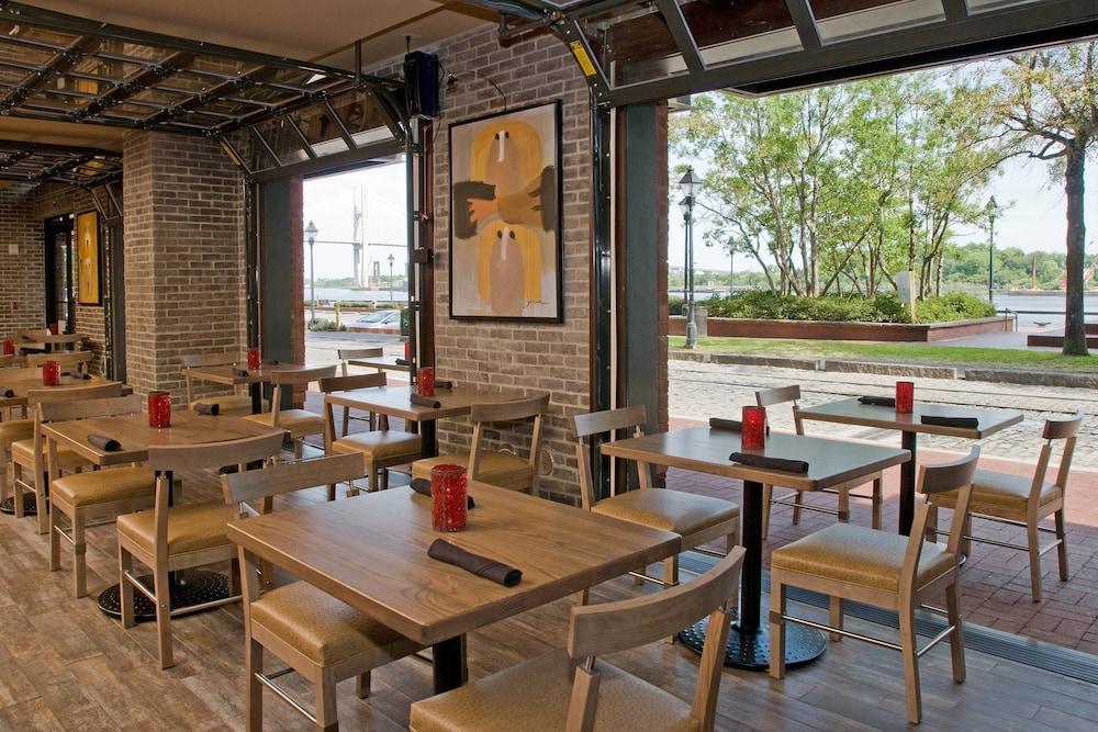 The Bohemian Hotel Savannah Riverfront, Autograph Collection