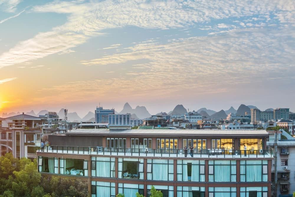 Riverside Wing Hotel Guilin
