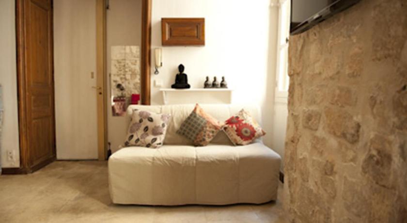 Appartements La Croix Provence-Alpes-Côte d'Azur - Avignon visuel 1/5