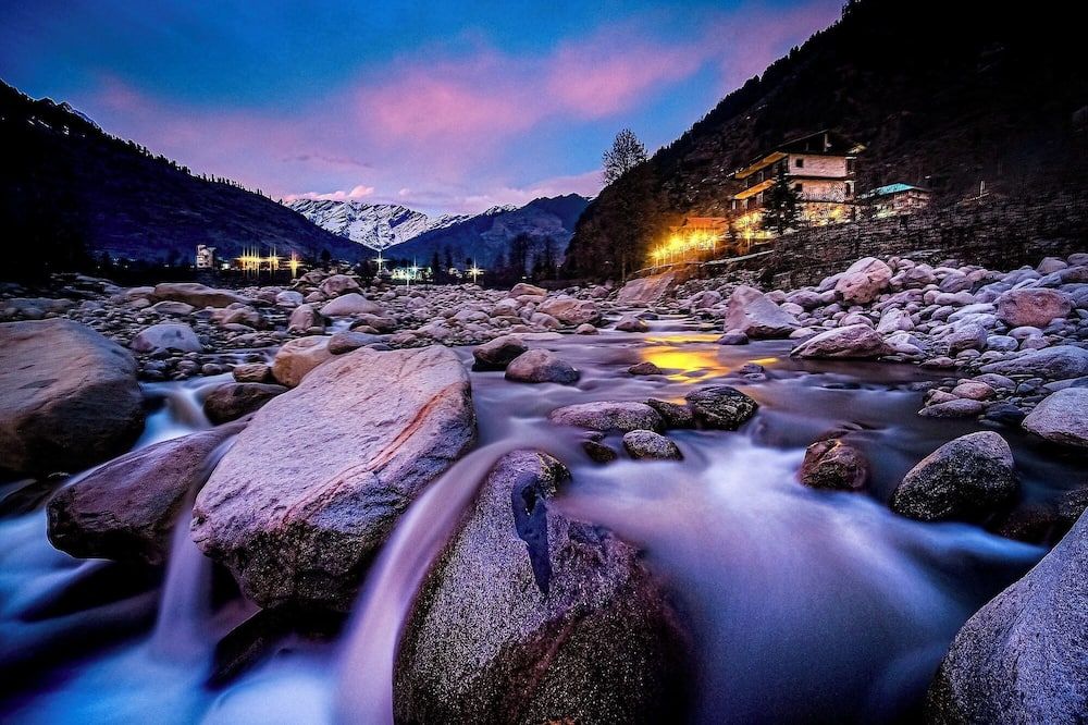 The Allure Grand Resort -A Majestic Riverside Retreat