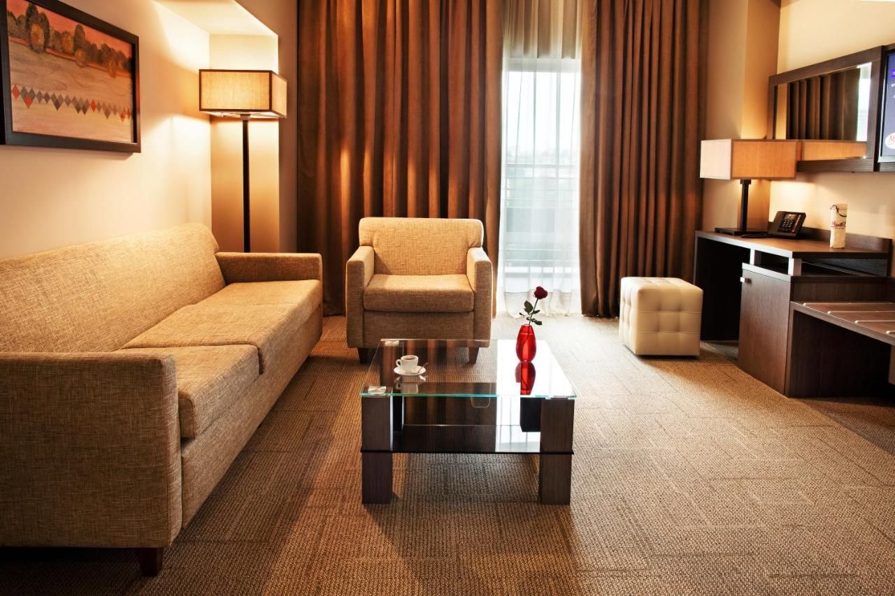 Mirotel Resort and Spa