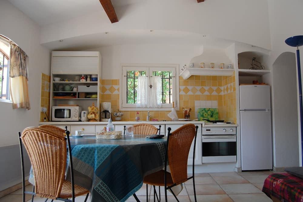 Independent cottage 4 people in Auribeau / Siagne with barbecue terrace Provence-Alpes-Côte d'Azur - Auribeau-sur-Siagne visuel 3/5 Independent cottage 4 people in Auribeau / Siagne with barbecue terrace Provence-Alpes-Côte d'Azur - Auribeau-sur-Siagne visuel 3/5
