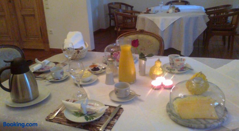 booking-465075-11705952-999803 Residenz Villa Kult