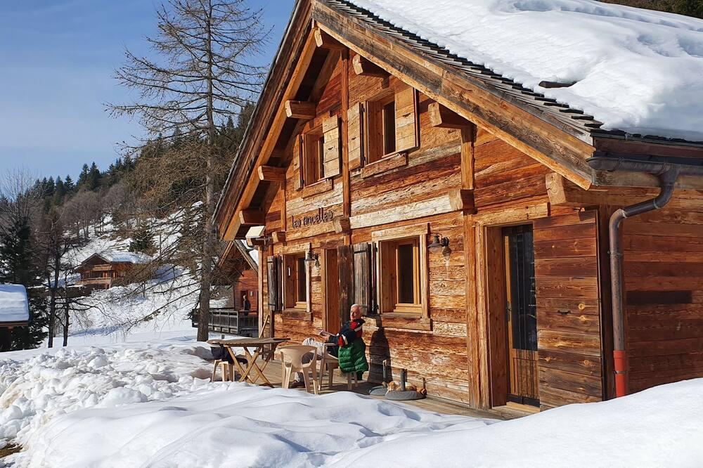 Chalet, breathtaking view free shuttle .10 people - Rhône-Alpes - La Clusaz visuel 2/5 Chalet, breathtaking view free shuttle .10 people - Rhône-Alpes - La Clusaz visuel 2/5