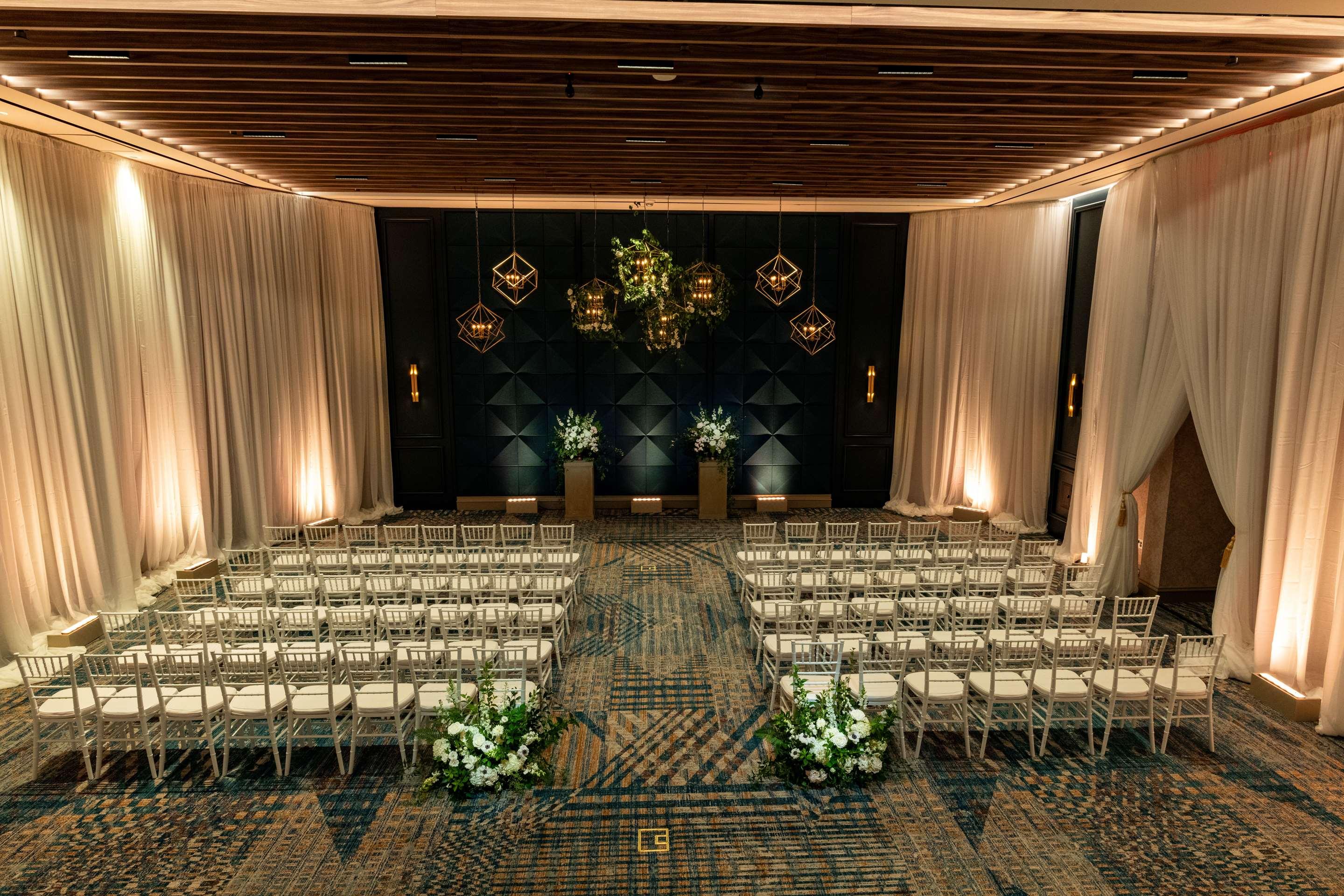 ice-8991594-114155078-277407 Embassy Suites By Hilton Virginia Beach Oceanfront Resort