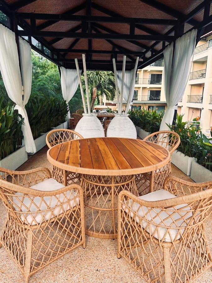 Ocean Pie Phuket - Adult Only