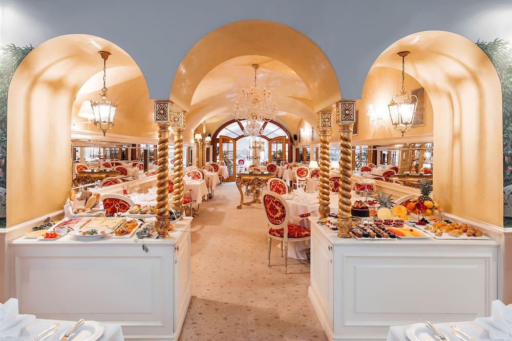 expedia_group-139931-aa49e8-027725 Alchymist Grand Hotel & Spa