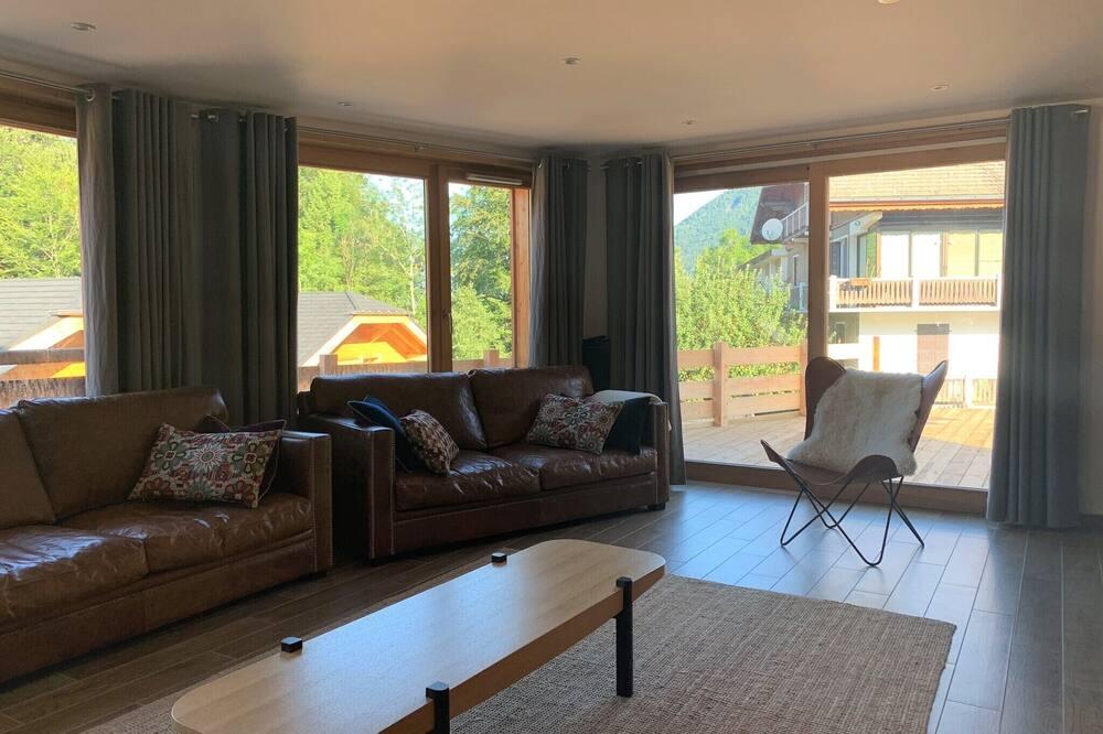 Luxury Self Catered Chalet with hot tub, Morzine-Avoriaz, Portes Du Soleil Rhône-Alpes - Maandion visuel 4/5 Luxury Self Catered Chalet with hot tub, Morzine-Avoriaz, Portes Du Soleil Rhône-Alpes - Maandion visuel 4/5