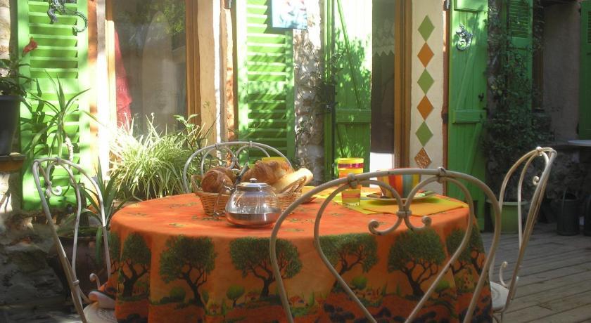 La Maison Du Bonheur Provence-Alpes-Côte d'Azur - Aups visuel 1/5 La Maison Du Bonheur Provence-Alpes-Côte d'Azur - Aups visuel 1/5