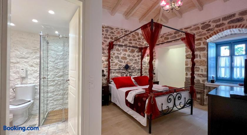 booking-684144-466166236-384565 PortaDelMare deluxe suites