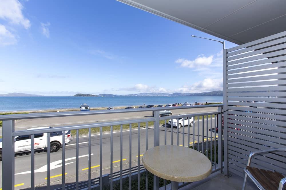 expediav2-445665-21201e-468073 Bks Premier Motel Esplanade