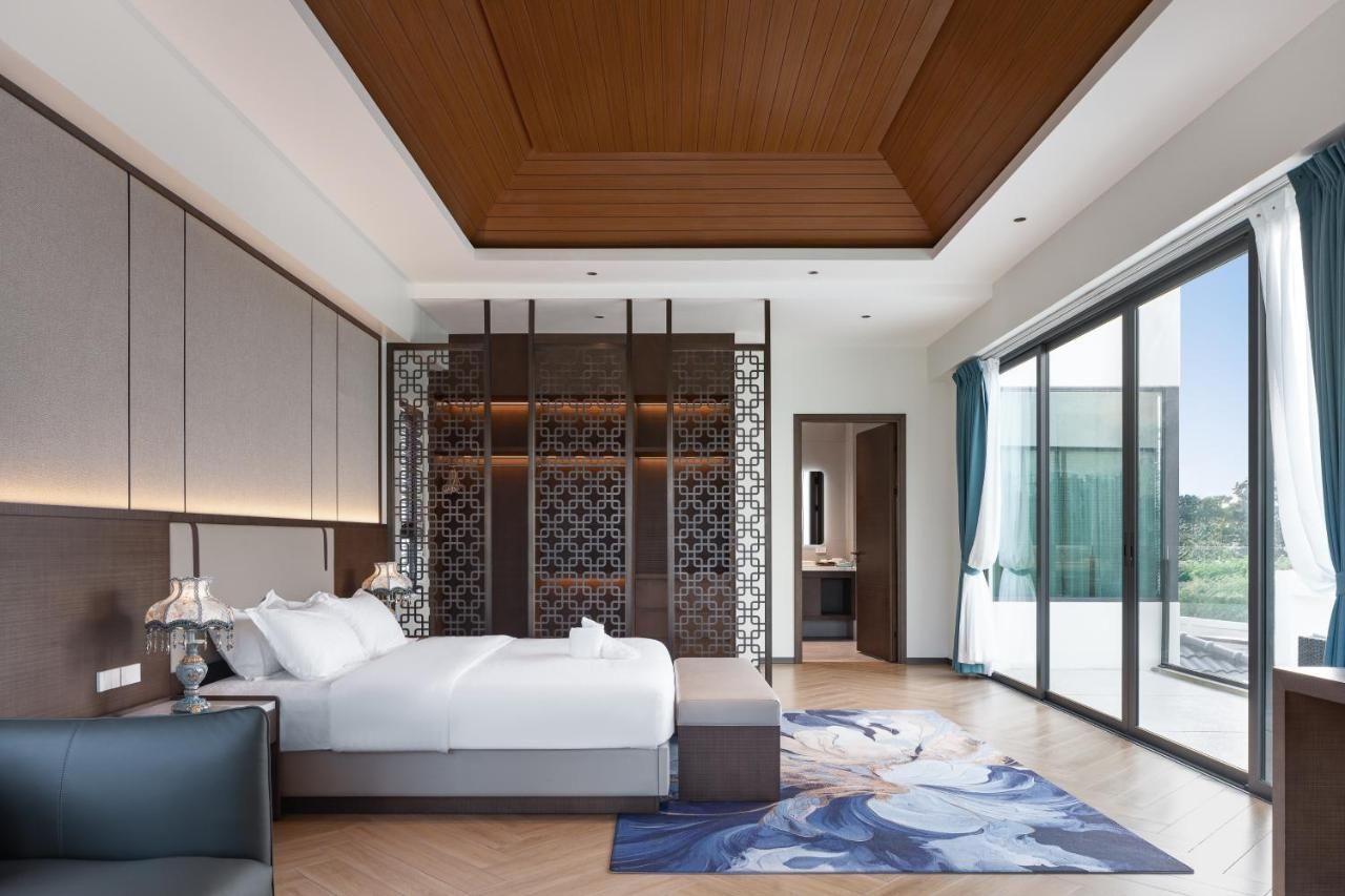 Sun Diego Resort Pool Villa