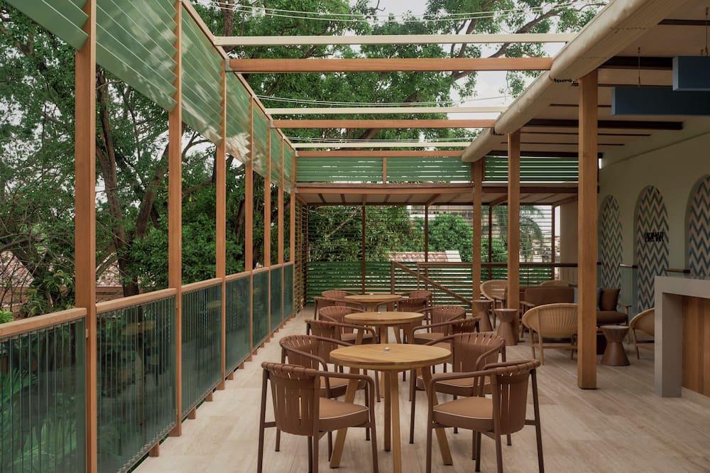 expedia_group-1070825922-1308185-814912 Kimpton Las Mercedes