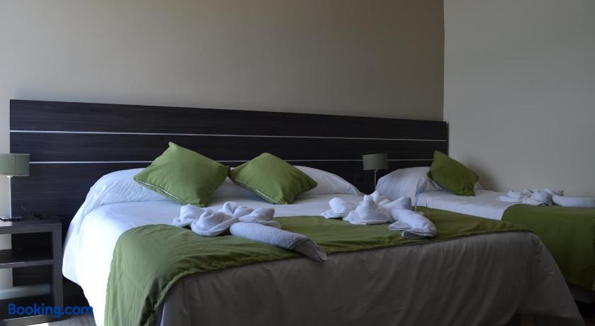 booking-4393352-176371794 Hotel Oscar Lescano