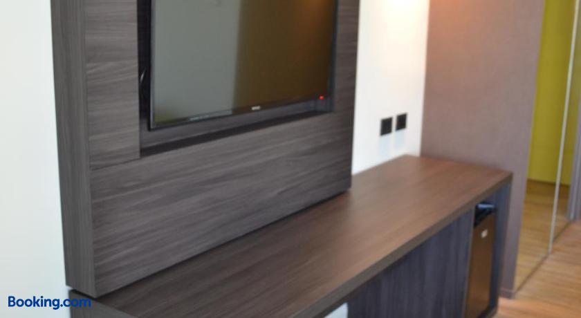 booking-4393352-176372203 Hotel Oscar Lescano