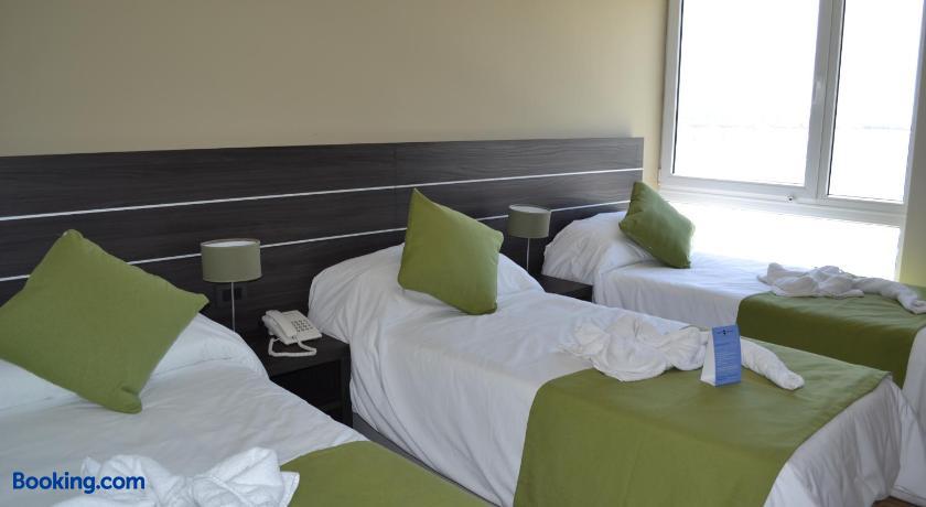 booking-4393352-176372250 Hotel Oscar Lescano