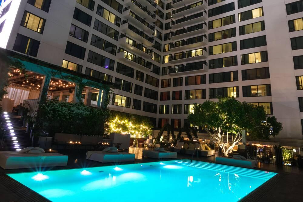 Mondrian Los Angeles