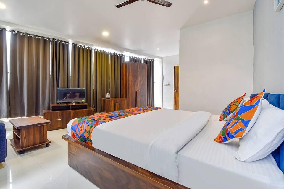 hotel photo